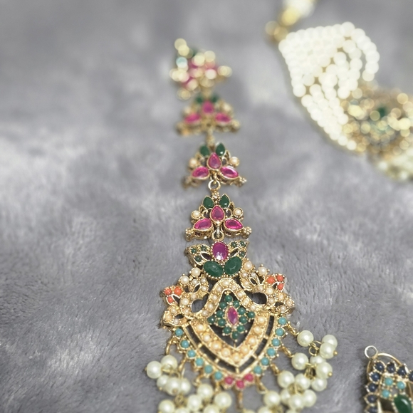 Indian/Pakistan jwellery - Picture 13 of 13